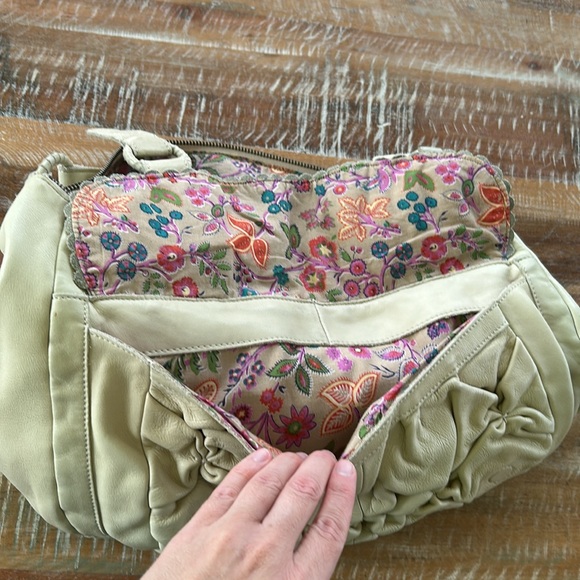 Anthropologie Lucky Penny Genuine Leather Hobo Cream - Picture 4 of 4